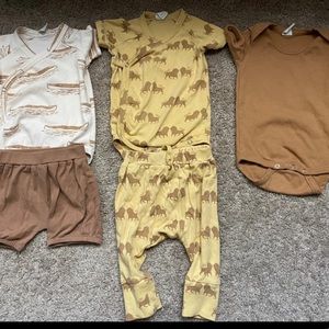 Kate Quinn 6-12 month bundle
